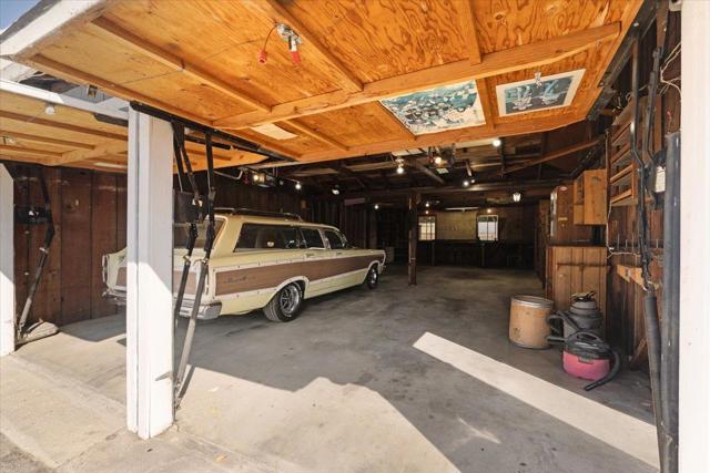 172 W Phillips Road, Watsonville CA: https://media.crmls.org/mediaz/3fdf9292-f5a8-4cfb-9b79-939804c5271b.jpg