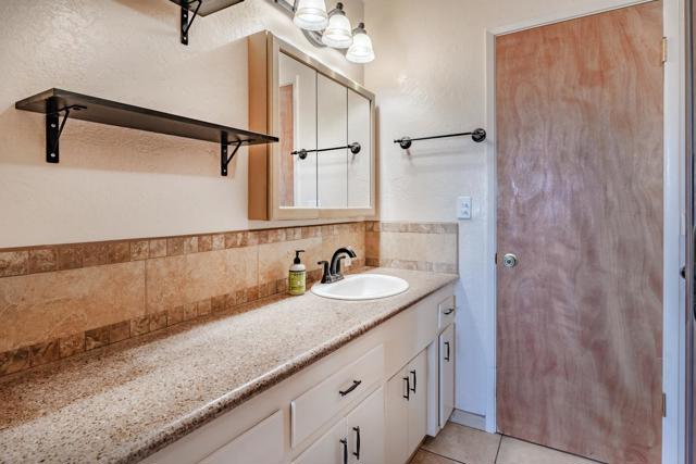3177 W Ledyard Way, Aptos CA: https://media.crmls.org/mediaz/3fdfa50b-cf55-406e-8823-04191dcee721.jpg