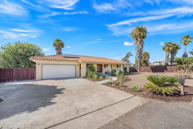 1660 Sycamore Dr., Chula Vista CA: https://media.crmls.org/mediaz/3fe1215f-5560-4442-bce6-21d64fff49f4.jpg