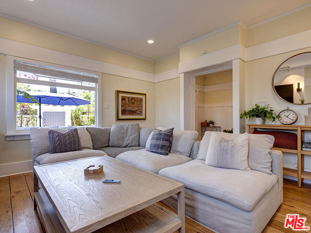 Image 13 of 37 For 111 Dudley Avenue