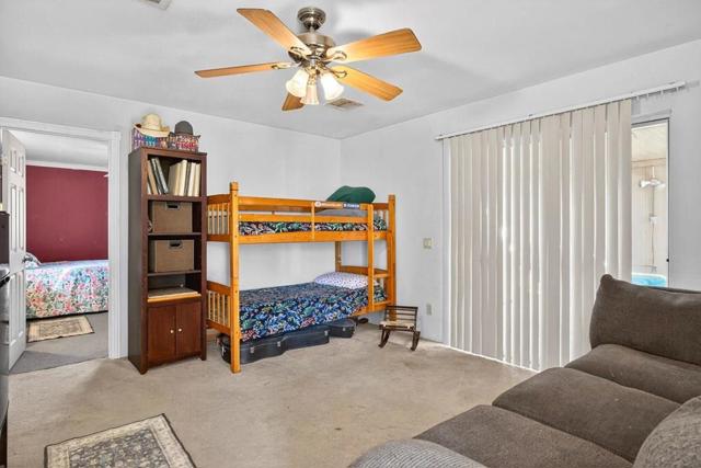 Image 40 of 49 For 20555 Mountain View Road