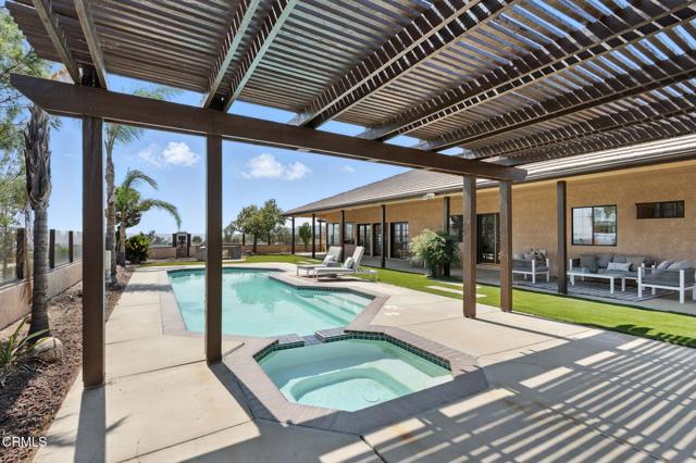 38470 Ave De La Bandolero, Temecula CA: https://media.crmls.org/mediaz/3fe30a3e-2242-4f0d-abbb-9ae790b1f8d4.jpg