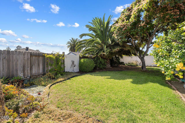 1789 Potomac Avenue, Ventura CA: https://media.crmls.org/mediaz/3fe36f1d-7e15-4987-b5ef-3af7b0ade33e.jpg