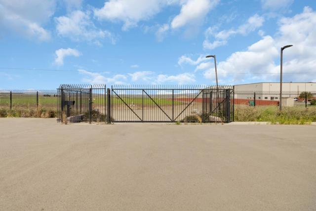 Image 4 of 45 For 991 Industrial Way