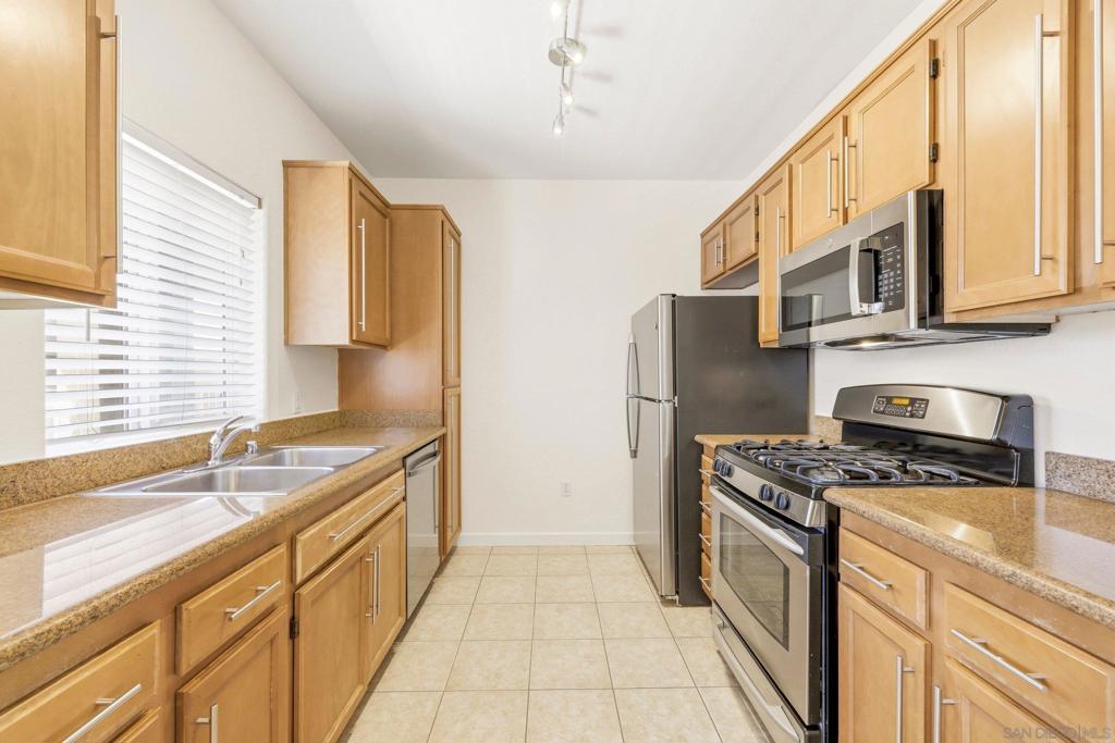 7659 Mission Gorge - photo 5