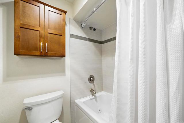 Detail Gallery Image 17 of 33 For 3078 Broadway #210,  San Diego,  CA 92102 - 2 Beds | 2 Baths
