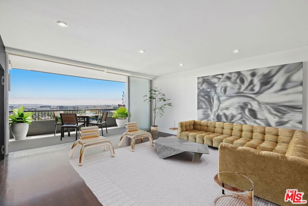 1100 Alta Loma Road #1505