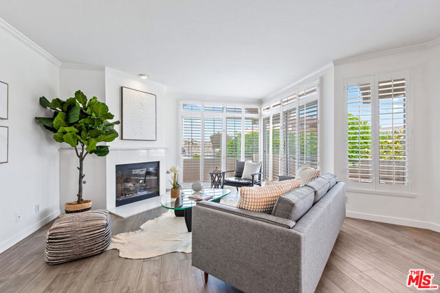 1914 Selby Avenue, Los Angeles CA: https://media.crmls.org/mediaz/3fe4d1c9-e222-46e1-8c02-dca72e170b3e.jpg