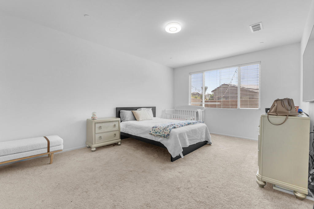 MLS #219138631DA image #28