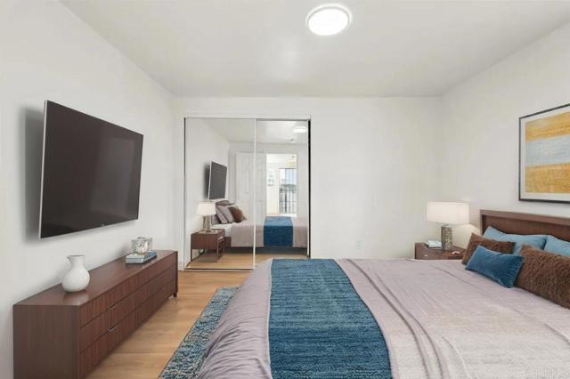 4130 1/2 Cherokee Avenue, San Diego CA: https://media.crmls.org/mediaz/3feaddb1-fbdf-4d71-ac6e-73908d82cb6c.jpg