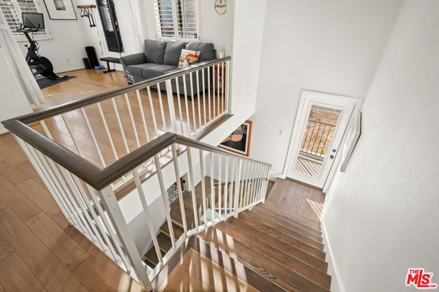 3418 Dorothy Road, Topanga CA: https://media.crmls.org/mediaz/3feb2505-4979-4bdb-a8b1-1deefee95c35.jpg