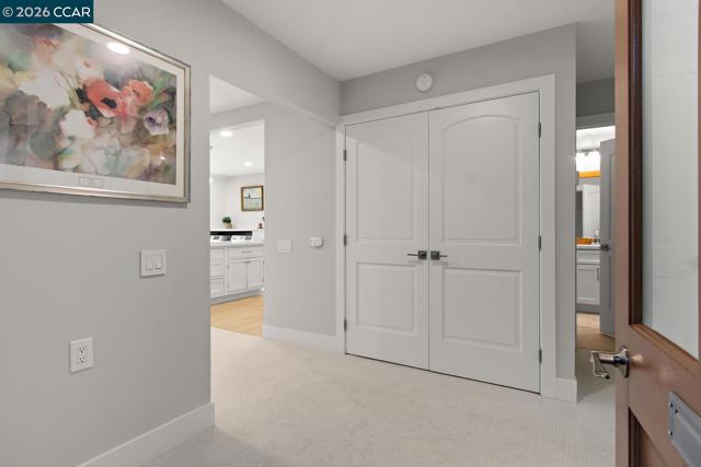 1132 Running Springs Rd, Walnut Creek CA: https://media.crmls.org/mediaz/3fec87eb-f235-4903-ba43-f3bb4eb5bc16.jpg