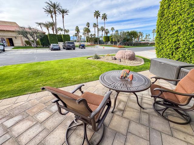 80394 Avenue 48, Indio CA: https://media.crmls.org/mediaz/3fedc7d0-edf1-4b49-96be-90fff48ea314.jpg