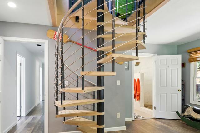 20 Grainger Lane, Santa Cruz CA: https://media.crmls.org/mediaz/3fef0ecc-7986-4cfb-a44c-cceb2a17f8f3.jpg