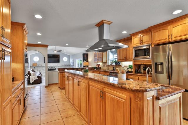 2017 Gypsy Avenue, San Martin CA: https://media.crmls.org/mediaz/3fefaf18-3cc2-4d01-9d71-d099debfd70a.jpg