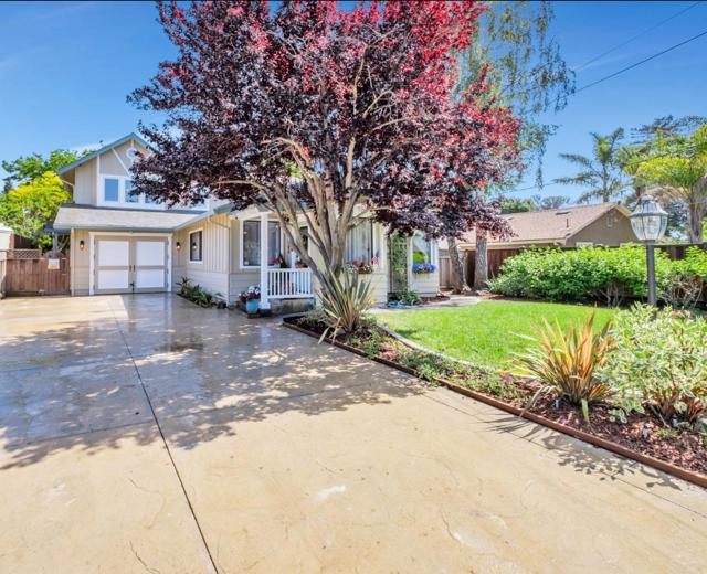 18 Linden Road, Watsonville CA: https://media.crmls.org/mediaz/3ff17e79-53ae-4f90-997d-2044d424d890.jpg
