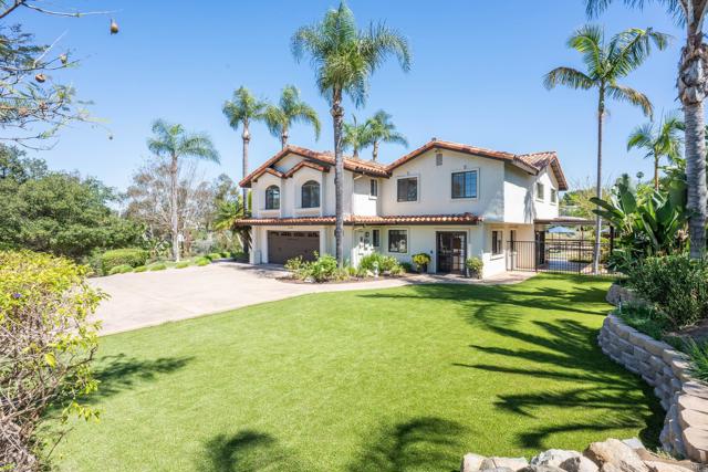 Detail Gallery Image 3 of 70 For 1210 Cypress Dr, Vista,  CA 92084 - 5 Beds | 4 Baths