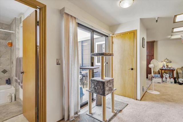 1715 Palmetto Avenue, Pacifica CA: https://media.crmls.org/mediaz/3ff2da54-9f11-4494-83d0-4be931bef1d6.jpg