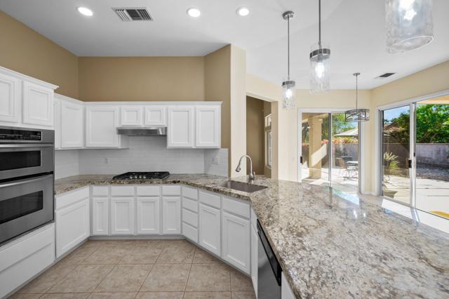 78147 Hunter Point Road, Palm Desert CA: https://media.crmls.org/mediaz/3ff31d95-b57b-4f9a-88ca-b2ecbd544c74.jpg