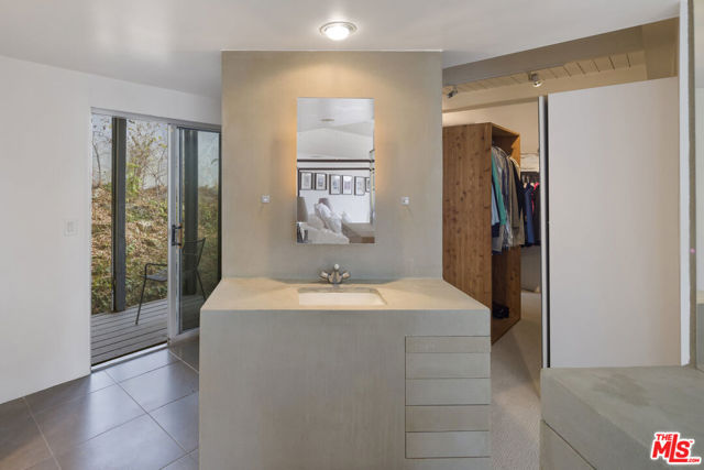 Details for 1501 Skylark Lane, Los Angeles, CA 90069