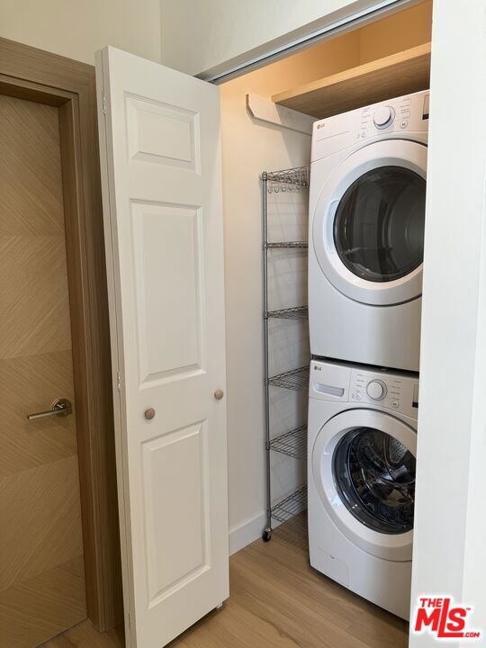 821 Lorraine Boulevard, Los Angeles CA: https://media.crmls.org/mediaz/3ff52ac5-7ed8-4d16-8928-eb73607777f8.jpg