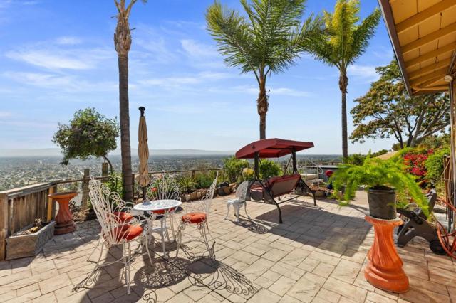 14990 Garcal Drive, San Jose CA: https://media.crmls.org/mediaz/3ff55671-18fe-4330-98e0-6648ccb27065.jpg