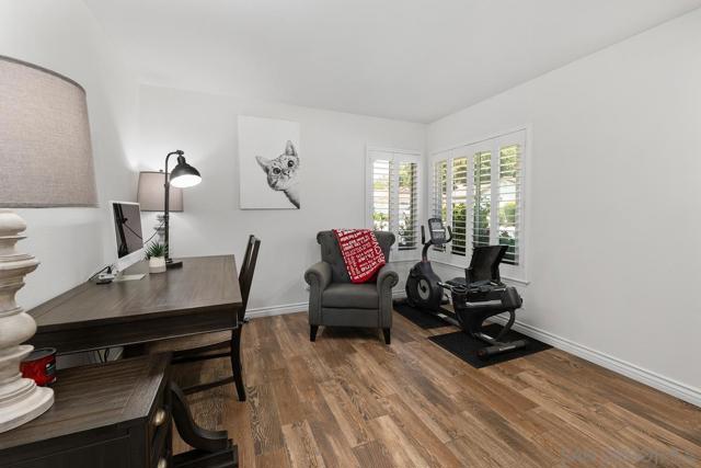 1776 Calle Del Arroyo, San Marcos CA: https://media.crmls.org/mediaz/3ff5a373-80fe-4cdd-a677-bd65cb1aff1d.jpg