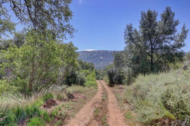 0 Camino Estribo, Temecula CA: https://media.crmls.org/mediaz/3ff6e283-13a0-48eb-80c5-43c09f41276b.jpg