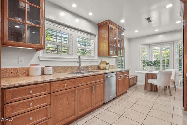 1405 Rancho Road, Arcadia CA: https://media.crmls.org/mediaz/3ff6e2f9-dbc0-4c81-9348-a785e0d6d7cc.jpg