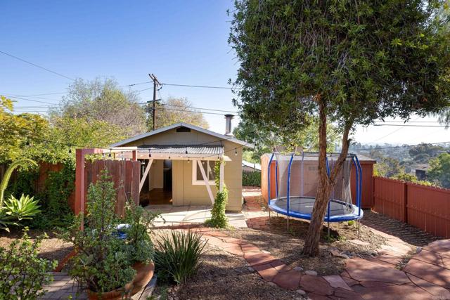 Detail Gallery Image 32 of 54 For 1603 Felton St, San Diego,  CA 92102 - 3 Beds | 2 Baths