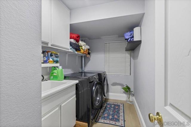 1528 Hendrix Pl, Chula Vista CA: https://media.crmls.org/mediaz/3ff7f050-da09-4360-9c34-0ab11037ac68.jpg