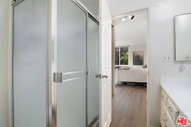 2 Bed Home for Sale in Culver City, California