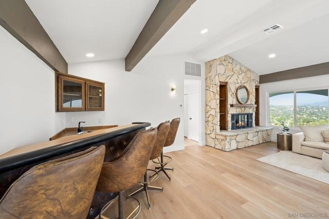 4334 Valle Dr., La Mesa CA: https://media.crmls.org/mediaz/3ff928c4-0c8f-4992-bce8-e2b2712712d1.jpg