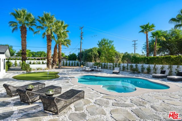 Pool Lounge Space