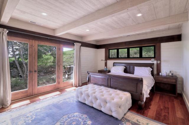 500 El Caminito Road, Carmel Valley CA: https://media.crmls.org/mediaz/3ff9d195-7d4e-41ce-ad1a-c5043f1d1bc2.jpg