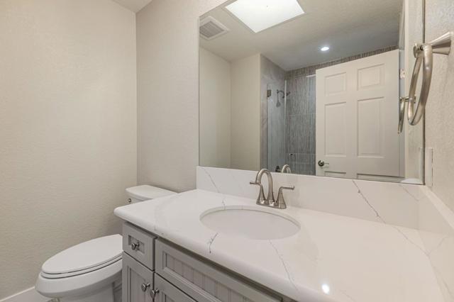 700 Duffin Drive, Hollister CA: https://media.crmls.org/mediaz/3ffbfc92-d1ab-4d72-ae10-f63cd3b67412.jpg