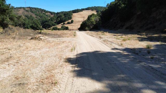 0 San Juan Canyon Road, San Juan Bautista CA: https://media.crmls.org/mediaz/3ffc6d70-96f4-4886-9a39-05aaa9ac6f54.jpg