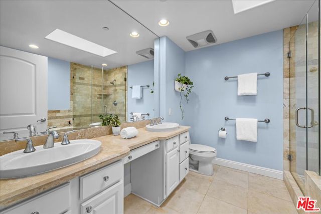 12044 Hoffman Street, 302 photo 32