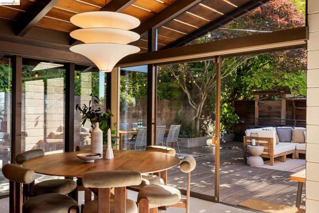 Image 13 of 52 For 85 El Camino Real