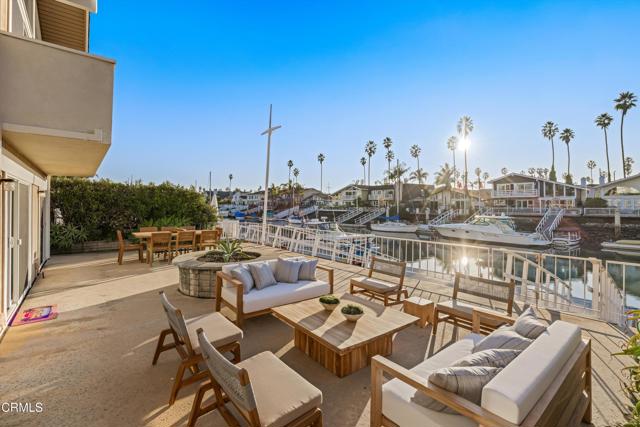 Detail Gallery Image 10 of 49 For 2957 Seaview Ave, Ventura,  CA 93001 - 5 Beds | 3 Baths