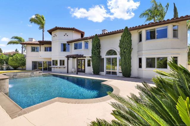 12206 Fairway Pointe Row, San Diego CA: https://media.crmls.org/mediaz/3ffde179-d44f-4e85-bff7-81643f61b51f.jpg