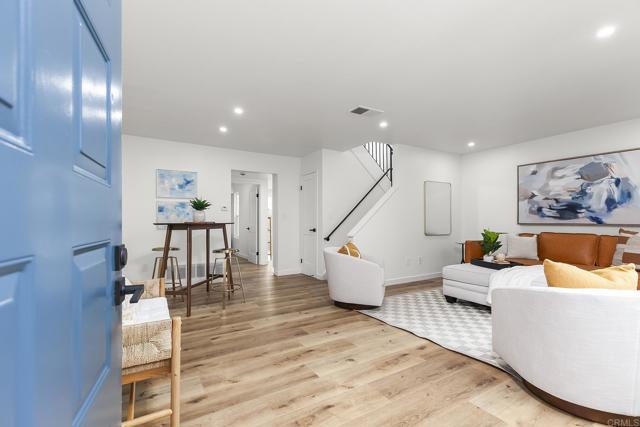 Detail Gallery Image 6 of 34 For 4514 Dawson Ave #4,  San Diego,  CA 92115 - 3 Beds | 2/1 Baths