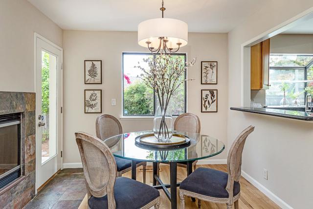 700 Chiquita Avenue, Mountain View CA: https://media.crmls.org/mediaz/3ffe4d49-c4b8-45ed-b82c-5f17333e68ee.jpg