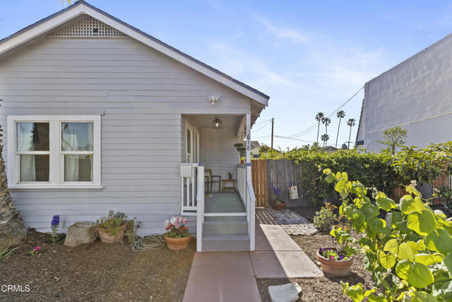 Detail Gallery Image 8 of 34 For 618 S C St, Oxnard,  CA 93030 - 2 Beds | 1 Baths