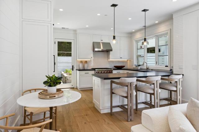 55 Irving Avenue, Atherton CA: https://media.crmls.org/mediaz/40005207-c40c-4840-98d1-2d171628e0b7.jpg