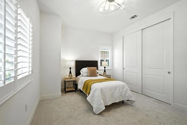 830 Skycrest Drive, San Bruno CA: https://media.crmls.org/mediaz/4001855f-615b-4c68-9b2c-70181ac6ed1e.jpg