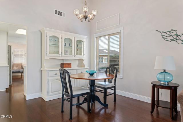 Detail Gallery Image 9 of 31 For 17207 Village 17, Camarillo,  CA 93012 - 2 Beds | 2 Baths