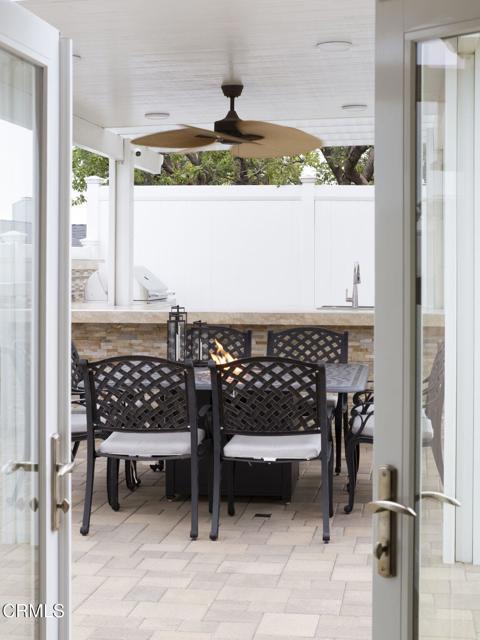 1325 Rexford Avenue, Pasadena CA: https://media.crmls.org/mediaz/40023540-cddc-47a5-9953-0b99ece2af82.jpg