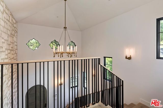 1916 N Serrano Avenue, Los Angeles CA: https://media.crmls.org/mediaz/400254dc-fb54-412f-9885-96cf7d64b4f1.jpg