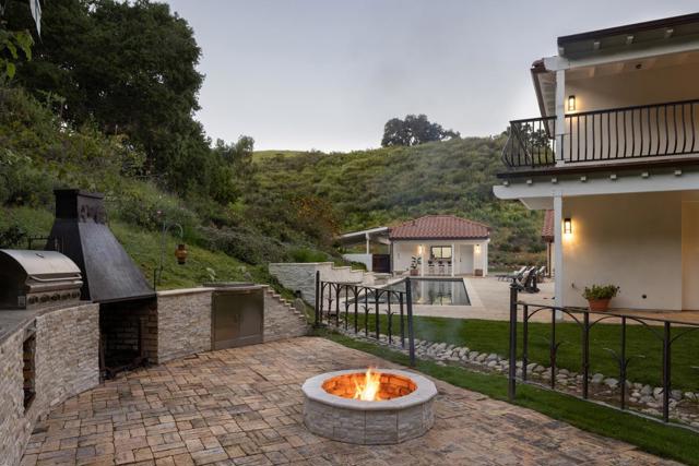 Image 6 of 30 For 372 Corral De Tierra Road